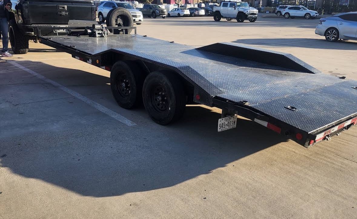 102" x 20' Car Hauler Trailer thumbnail 3
